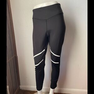 ZYIA Active Womens Black High Rise Workout Crop Leggings Sz 12